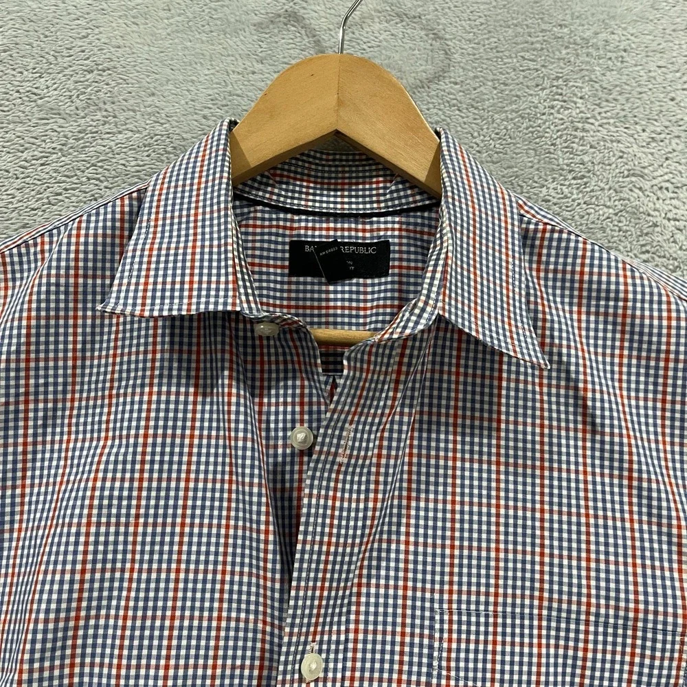 Banana Republic Shirt Mens Large Button Up Long Sleeve Non Iron Classic Academia
